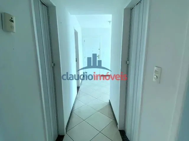 Apartamento 3 quartos e 1 banheiro, à venda, no bairro Aterrado em Volta Redonda