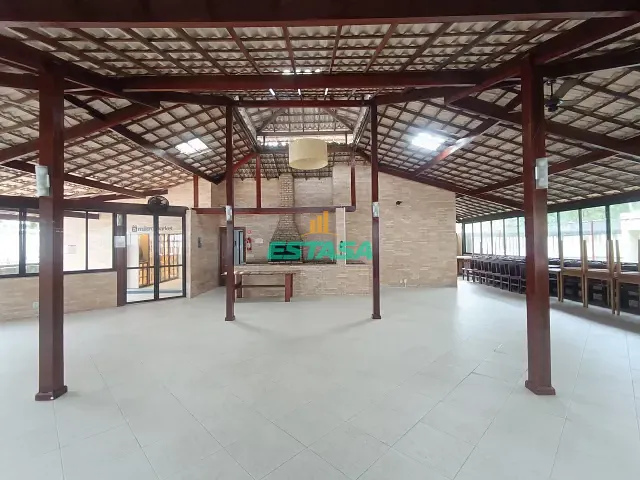 Apartamento 2 quartos e 1 banheiro, para alugar, no bairro Barra da Tijuca em Rio de Janeiro