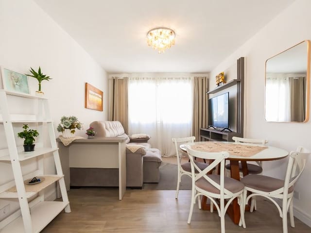 Apartamento 3 quartos e 2 banheiros, à venda, no bairro Água Verde em Curitiba