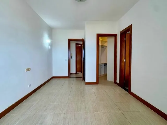 Apartamento 3 quartos e 5 banheiros, à venda, no bairro Treze de Julho em Aracaju