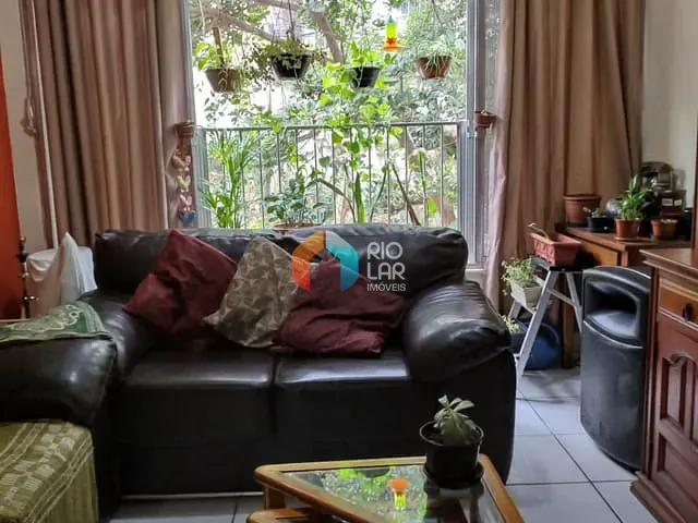 Apartamento com 100m² 3 quartos e 2 banheiros, à venda, no bairro Copacabana em Rio de Janeiro