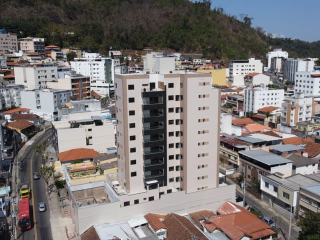 Apartamento 2 quartos e 2 banheiros, à venda, no bairro Jardim Glória em Juiz de Fora