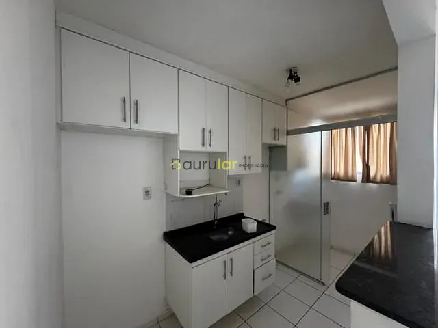 Apartamento 2 quartos e 1 banheiro, à venda ou para alugar, no bairro Parque União em Bauru