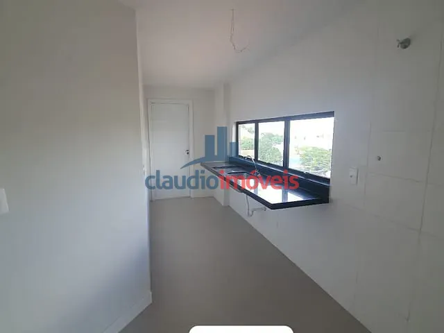 Apartamento 2 quartos e 1 banheiro, à venda, no bairro Monte Castelo em Volta Redonda
