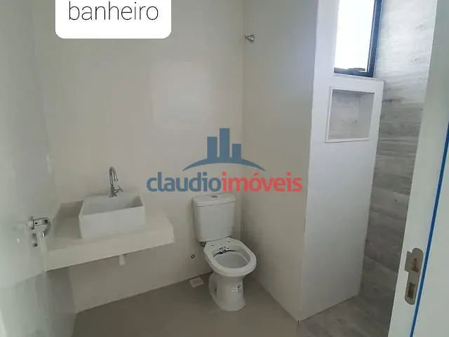 Apartamento 2 quartos e 1 banheiro, à venda, no bairro Monte Castelo em Volta Redonda
