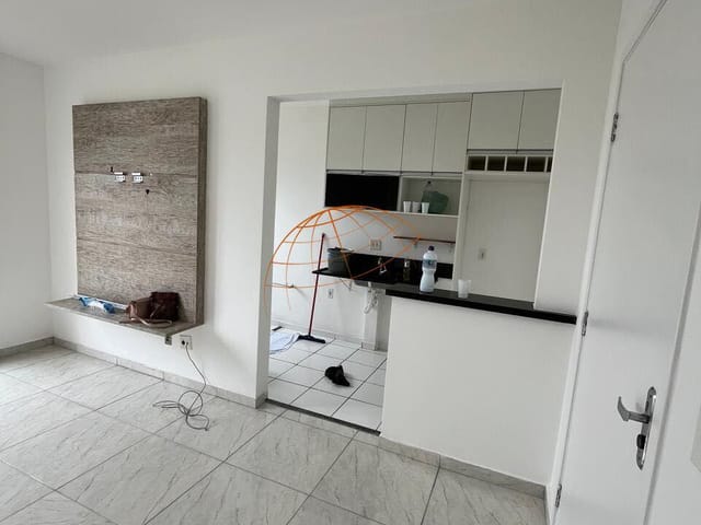 Apartamento 2 quartos e 1 banheiro, à venda, no bairro Jardim Nova Coimbra em Cotia