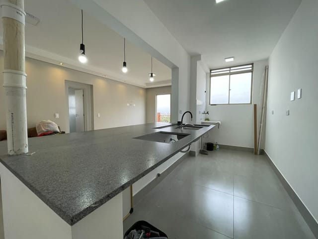 Apartamento 2 quartos e 1 banheiro, à venda, no bairro Vila Ivone em São Paulo