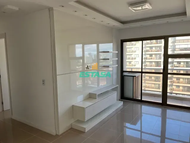 Apartamento 2 quartos e 2 banheiros, à venda, no bairro Barra Olímpica em Rio de Janeiro
