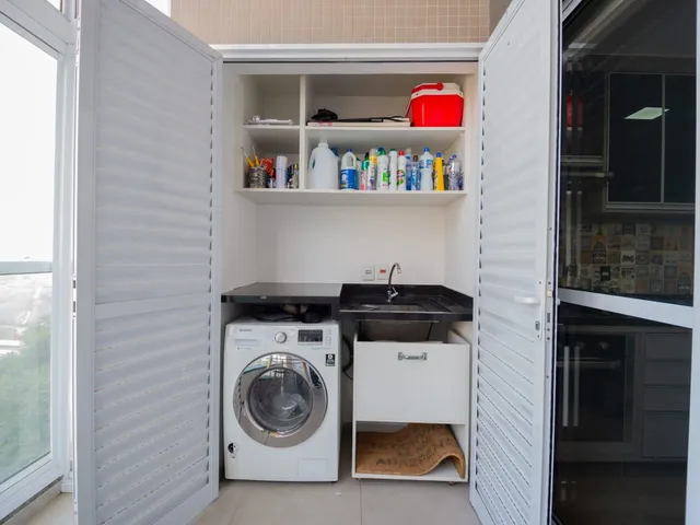 Apartamento 1 quarto e 2 banheiros, à venda, no bairro Vila Dom Pedro I em São Paulo