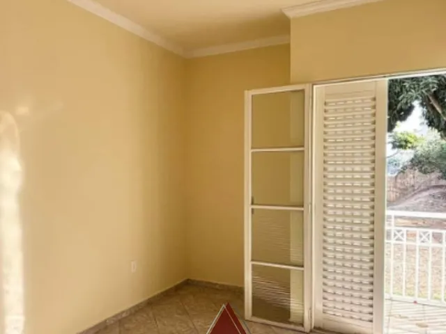 Apartamento com 88m² 4 quartos e 2 banheiros, para alugar, no bairro Vila Santa Cruz em Franca