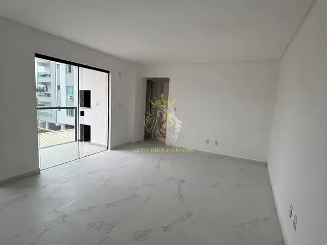 Apartamento 2 quartos e 2 banheiros, à venda, no bairro Santa Regina em Camboriú