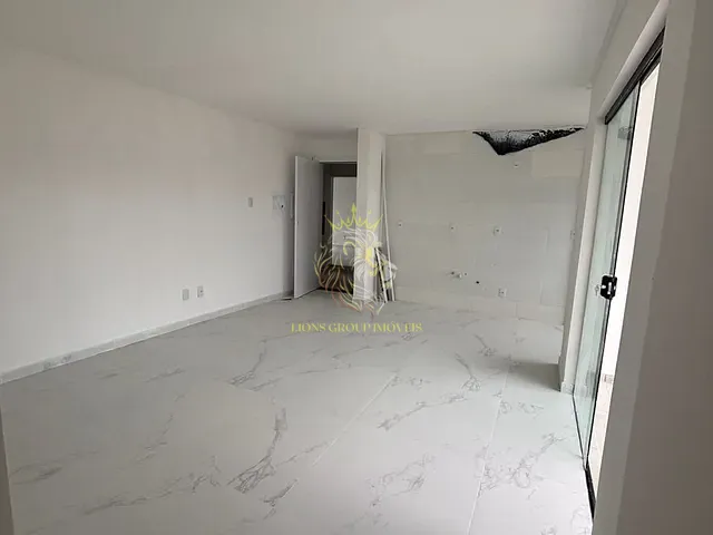 Apartamento 2 quartos e 2 banheiros, à venda, no bairro Santa Regina em Camboriú