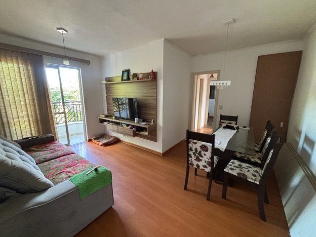 Apartamento 2 quartos e 1 banheiro, à venda, no bairro Medeiros em Jundiaí