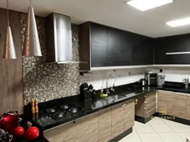 Apartamento 2 quartos e 2 banheiros, à venda, no bairro Nossa Senhora das Graças em Volta Redonda