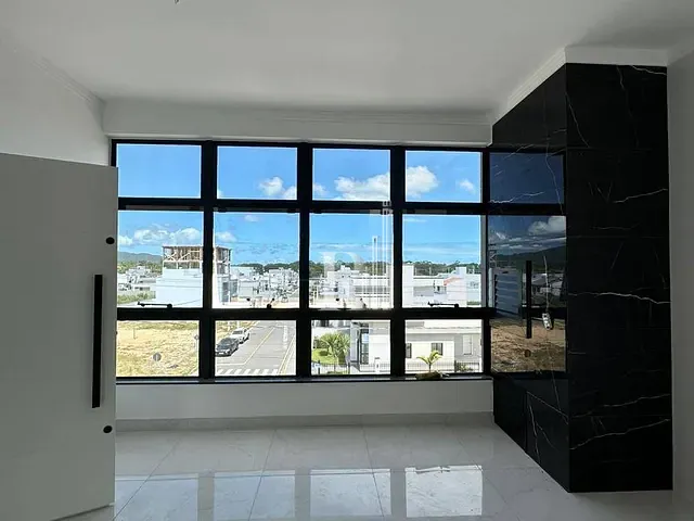Apartamento 2 quartos e 1 banheiro, à venda, no bairro Areias em Tijucas