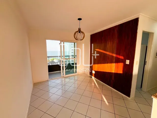 Apartamento 2 quartos e 2 banheiros, para alugar, no bairro Ponta Negra em Natal