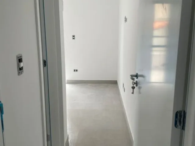 Apartamento 2 quartos e 2 banheiros, à venda ou para alugar, no bairro Vila São Pedro em Santo André