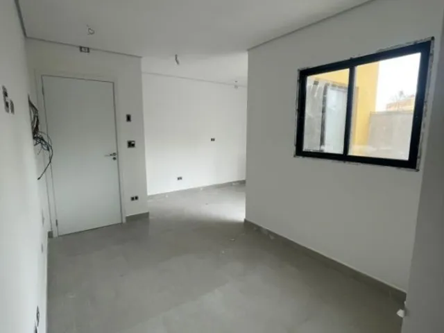 Apartamento 2 quartos e 2 banheiros, à venda ou para alugar, no bairro Vila São Pedro em Santo André