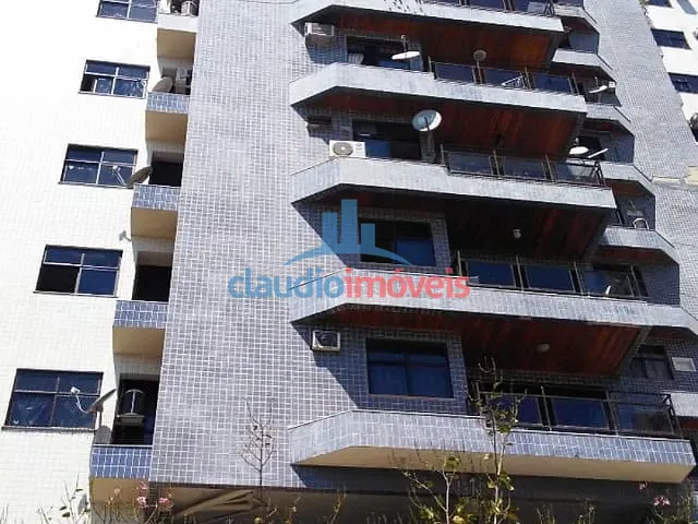 Apartamento à venda, no bairro Aterrado em Volta Redonda