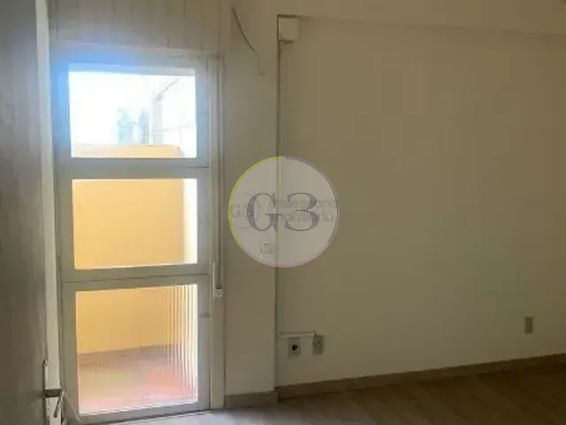 Apartamento 2 quartos e 2 banheiros, à venda ou para alugar, no bairro Centro em Pelotas