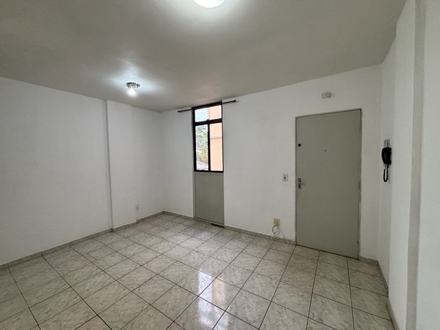 Apartamento 2 quartos e 1 banheiro, à venda, no bairro Vila Mafalda em Jundiaí