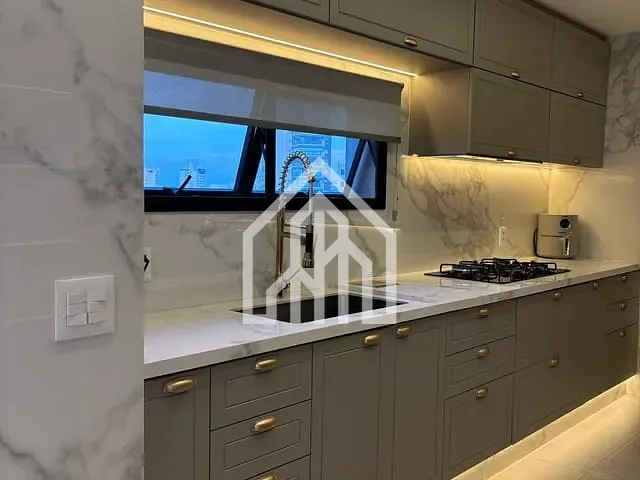Apartamento 3 quartos e 5 banheiros, à venda, no bairro Alto da Lapa em São Paulo