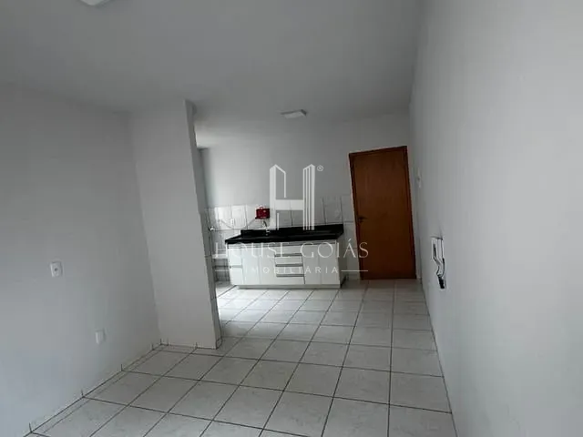 Apartamento 2 quartos e 1 banheiro, à venda, no bairro Itapoã em Aparecida de Goiânia