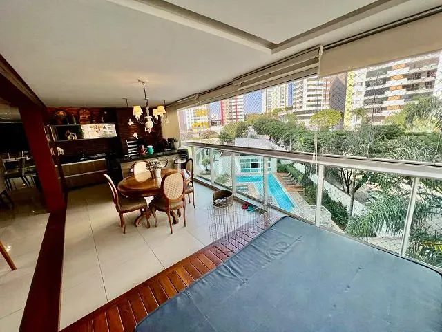 Apartamento com 278m² 3 quartos e 4 banheiros, à venda, no bairro Santa Rosa em Londrina