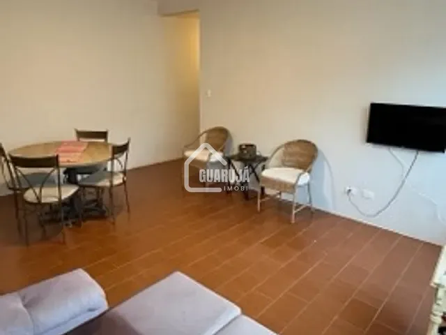 Apartamento 3 quartos e 2 banheiros, para alugar, no bairro Pitangueiras em Guarujá