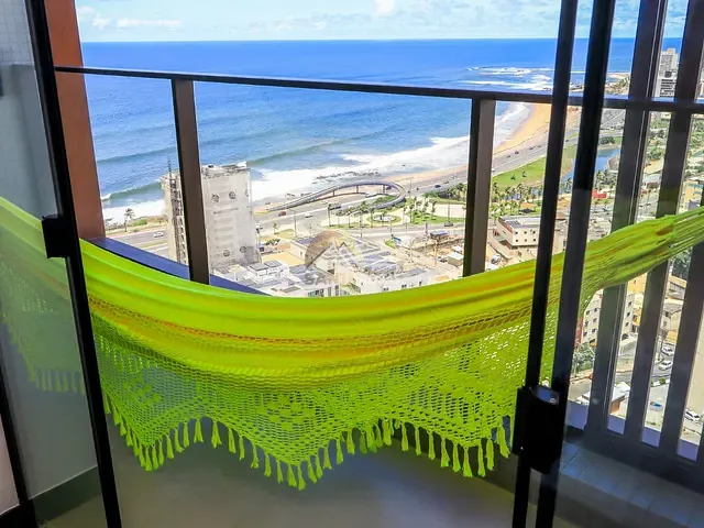 Apartamento 2 quartos e 3 banheiros, para alugar, no bairro Costa Azul em Salvador