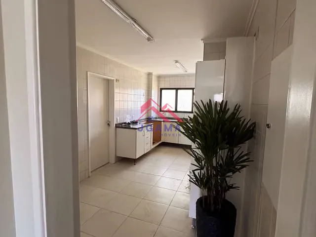 Apartamento com 335m² 2 quartos e 4 banheiros, para alugar, no bairro Paraíso do Morumbi em São Paulo