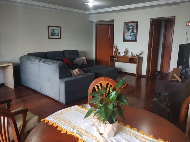 Foto do Apartamento - VENDA - SOLAR CEZANNE - Apartamento com 147,46 m2 internos e 207,48 m2 total - Rua Alagoas, 1432 Centro Londrina Pr | Imobiliária Natal LTDA