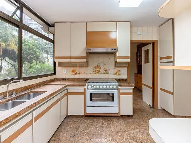 Apartamento 4 quartos e 4 banheiros, à venda, no bairro Santa Cecília em São Paulo