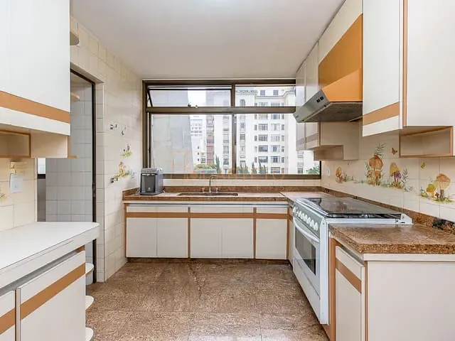 Apartamento 4 quartos e 4 banheiros, à venda, no bairro Santa Cecília em São Paulo