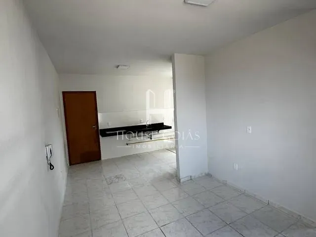 Apartamento 2 quartos e 1 banheiro, à venda, no bairro Pontal Sul - Acréscimo em Aparecida de Goiânia