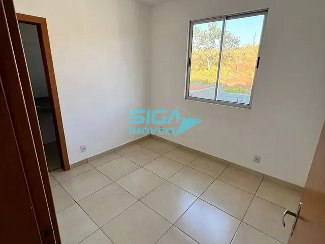 Apartamento 2 quartos e 2 banheiros, à venda, no bairro Vilage Sion em Pouso Alegre