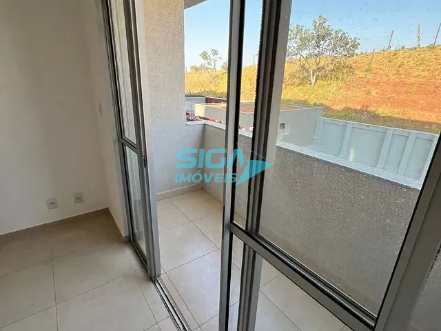 Apartamento 2 quartos e 2 banheiros, à venda, no bairro Vilage Sion em Pouso Alegre