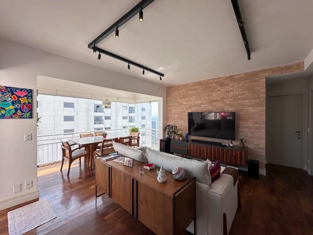 Apartamento 2 quartos e 2 banheiros, à venda, no bairro Chácara Santo Antonio em São Paulo