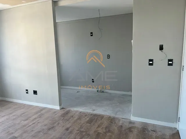 Apartamento 1 quarto e 1 banheiro, à venda, no bairro São Gonçalo em Pelotas