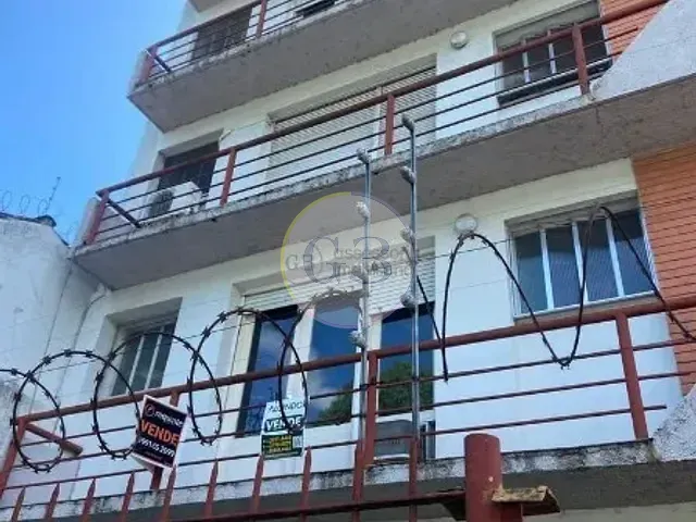 Apartamento 3 quartos e 3 banheiros, para alugar, no bairro Centro em Pelotas