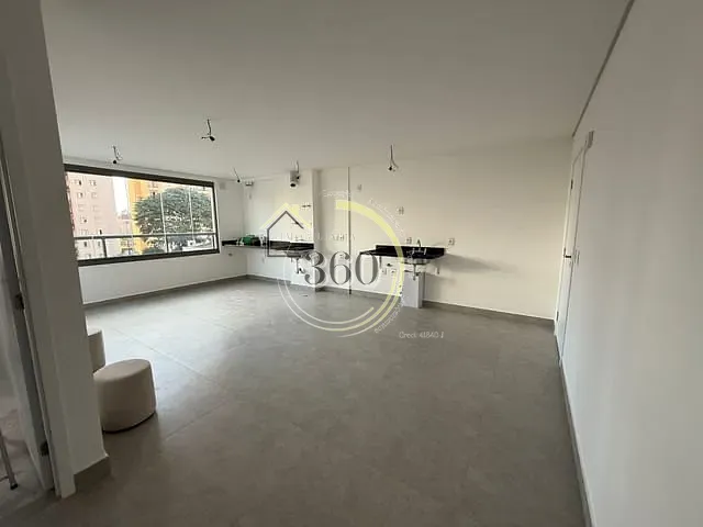Apartamento 2 quartos e 2 banheiros, à venda, no bairro Vila Azevedo em São Paulo