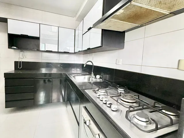 Apartamento 3 quartos e 3 banheiros, à venda, no bairro Jardins em Aracaju