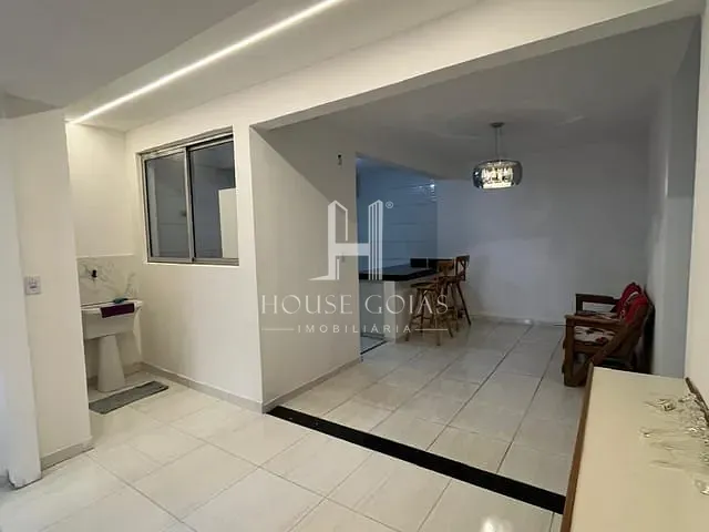 Apartamento 2 quartos e 1 banheiro, à venda, no bairro Residencial Buena Vista I em Goiânia