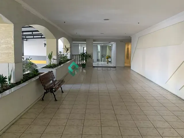 Apartamento 2 quartos e 1 banheiro, para alugar, no bairro Todos os Santos em Rio de Janeiro