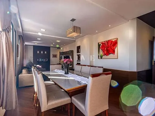 Apartamento 4 quartos e 5 banheiros, à venda, no bairro Centro em Londrina