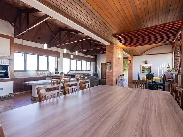 Apartamento 4 quartos e 5 banheiros, à venda, no bairro Centro em Londrina