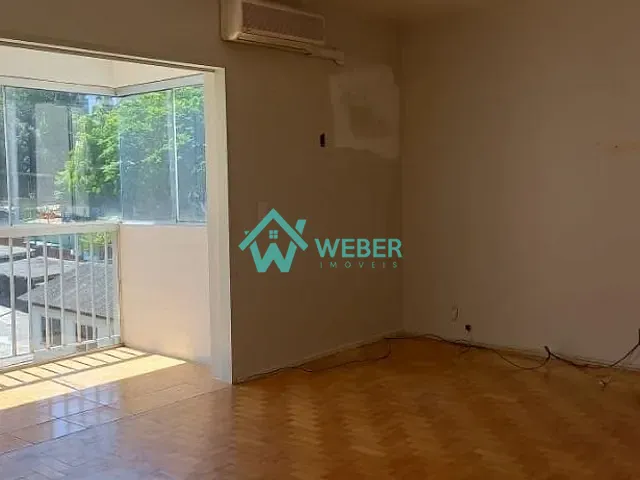 Apartamento com 130m² 2 quartos e 1 banheiro, para alugar, no bairro Centro em Novo Hamburgo