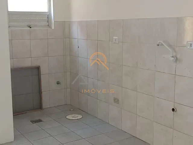 Apartamento 2 quartos e 1 banheiro, à venda ou para alugar, no bairro Centro em Pelotas