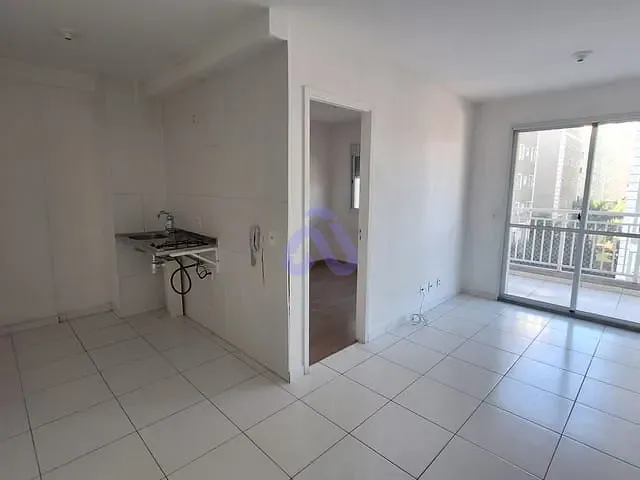 Apartamento 2 quartos e 1 banheiro, à venda, no bairro Jardim Santa Terezinha em São Paulo