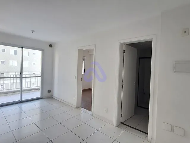 Apartamento 2 quartos e 1 banheiro, à venda, no bairro Jardim Santa Terezinha em São Paulo